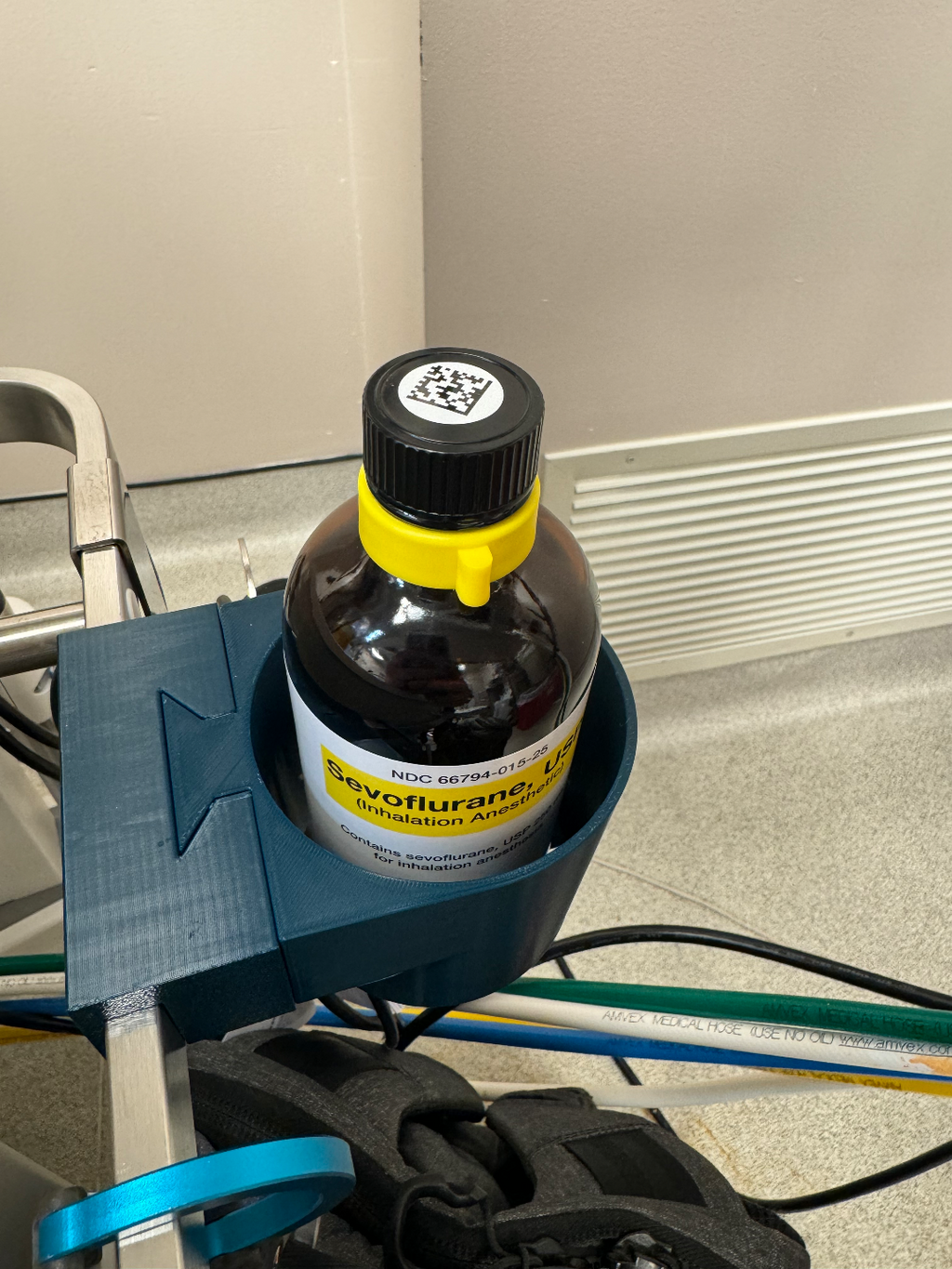 Dräger Anesthesia Machine Cup Holder