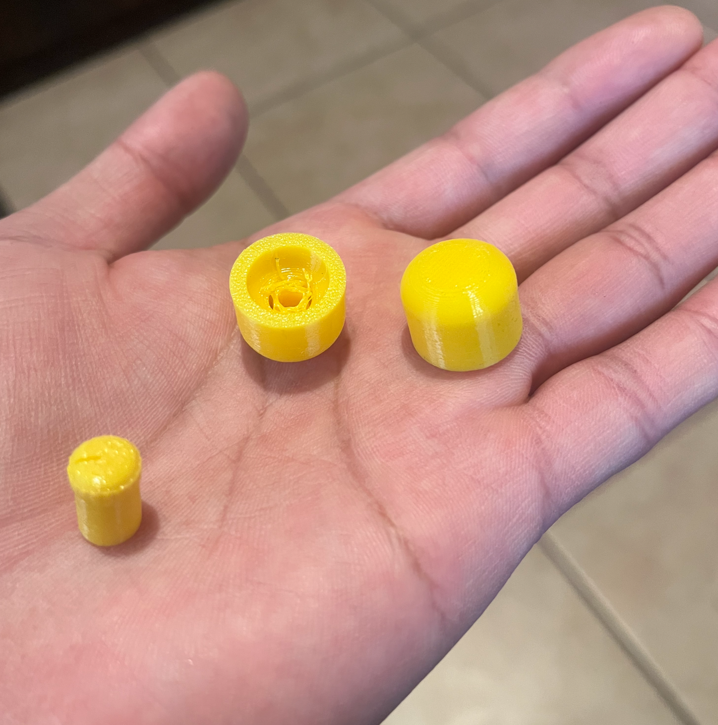 Chevrolet Suburban Stereo Knobs (1999)