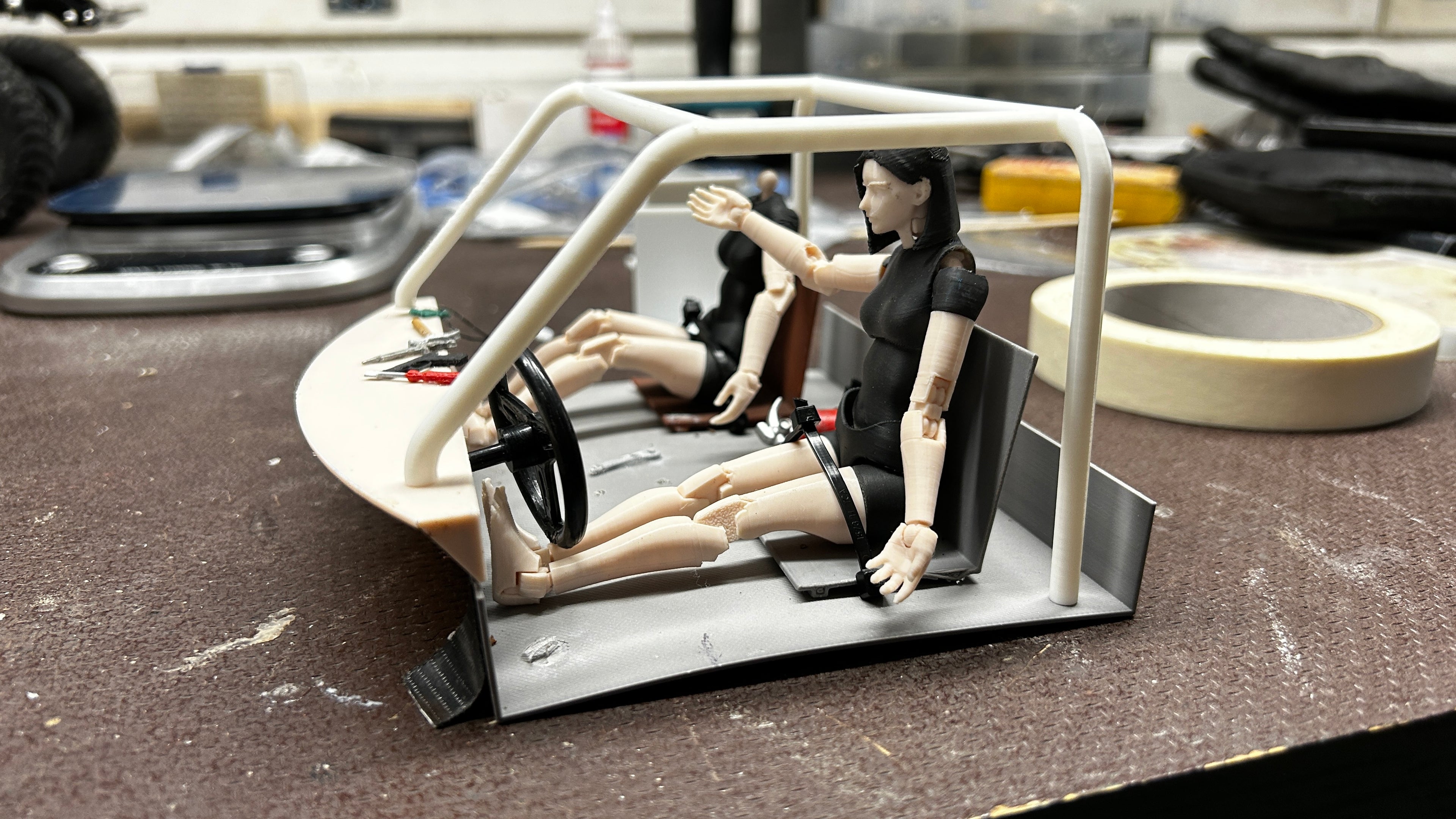 RC Scale Crawler 2 seat interior with roll cage
