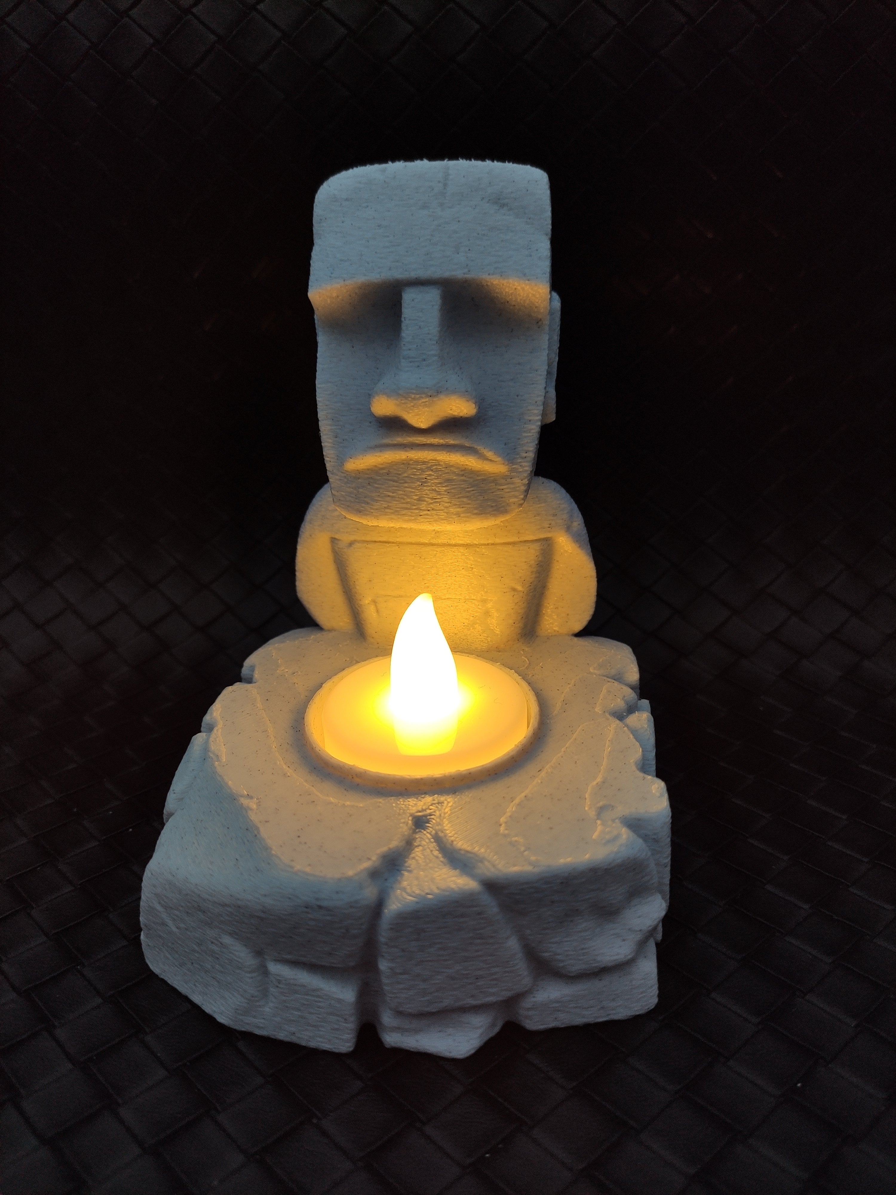 Moai - LED Tea light Holder