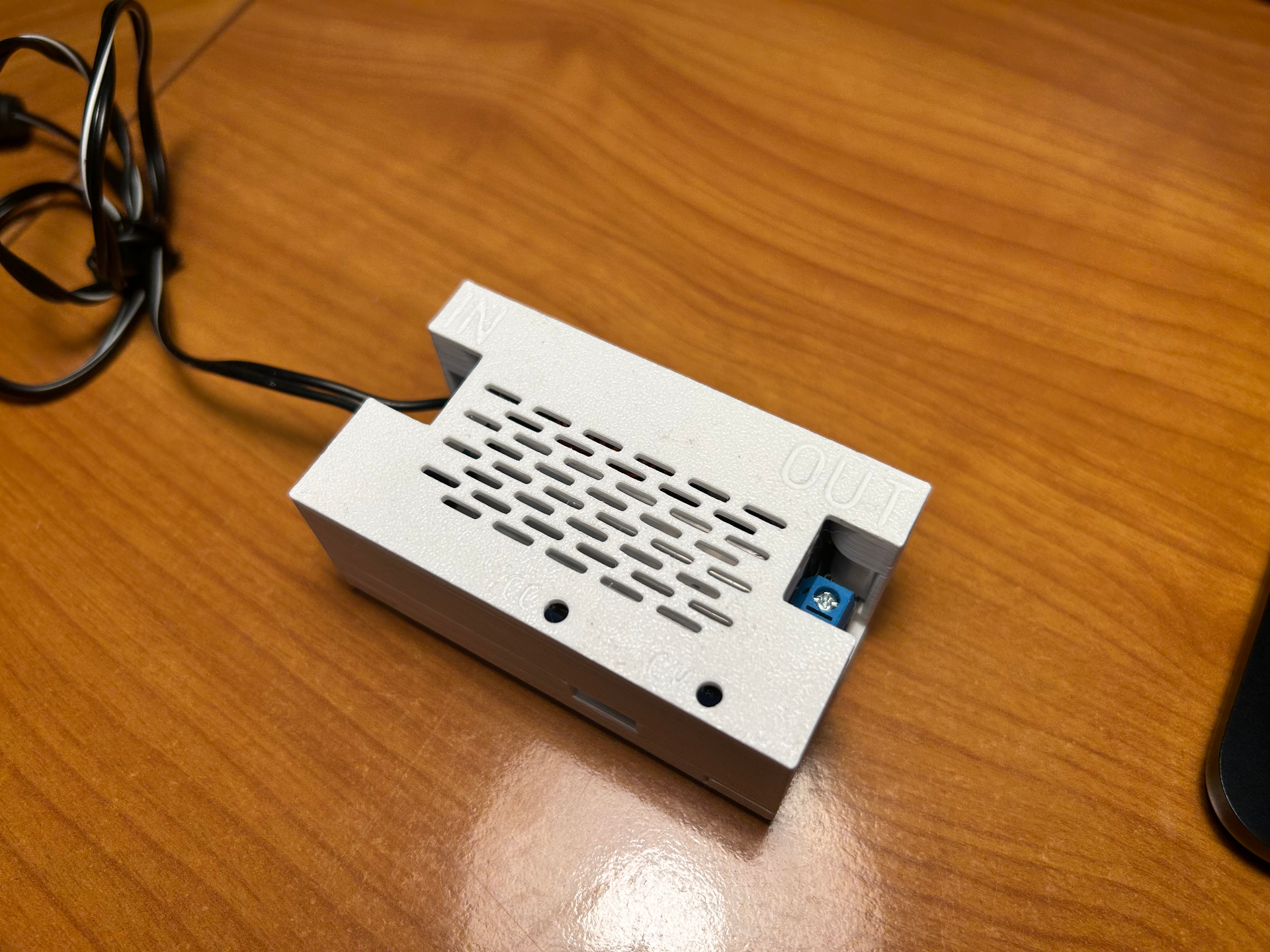 Enclosure with captive nut for DC-DC step up/down CC/CV module