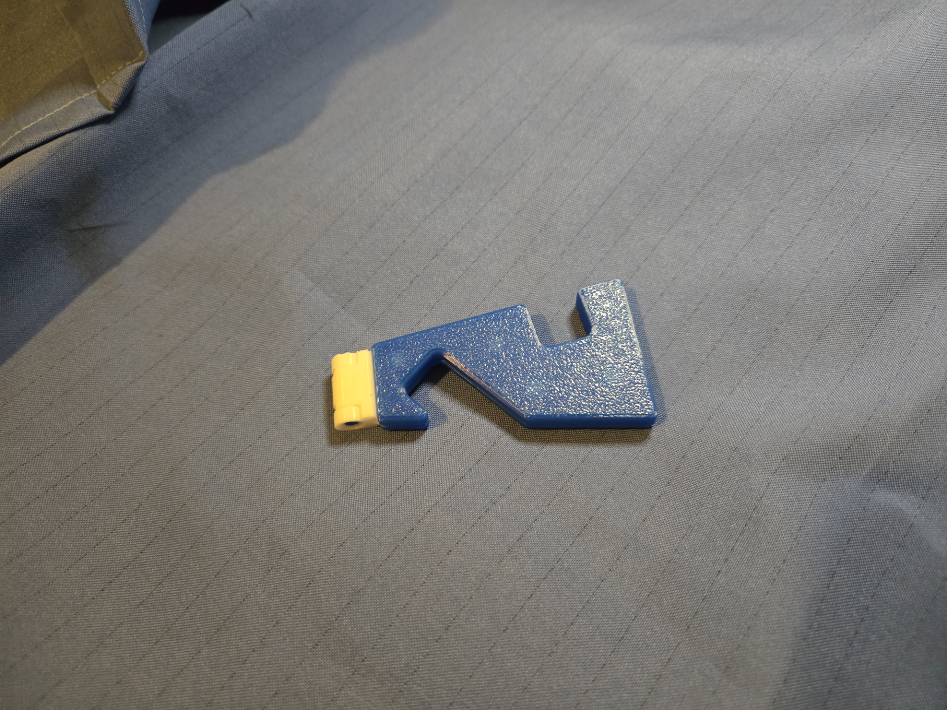 Pocket Phone Stand