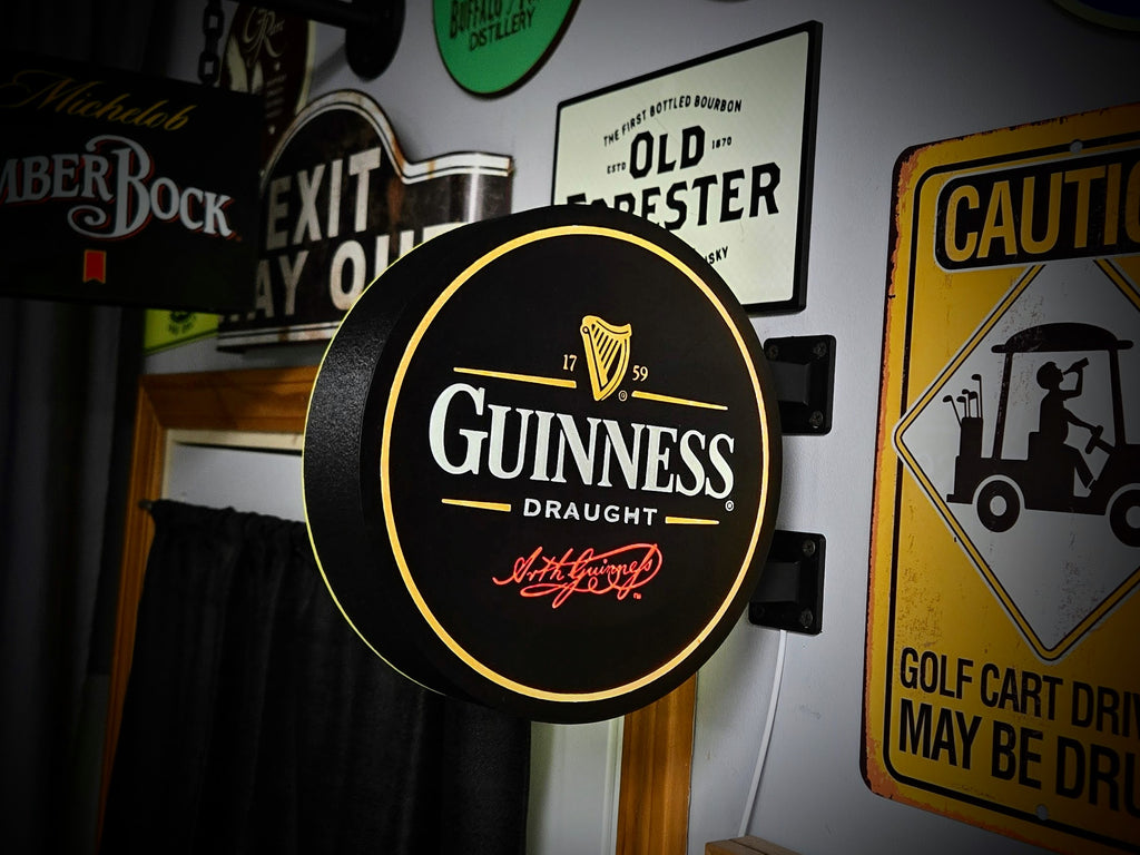GUINNESS - 2-Sided Wall mount Pub Light