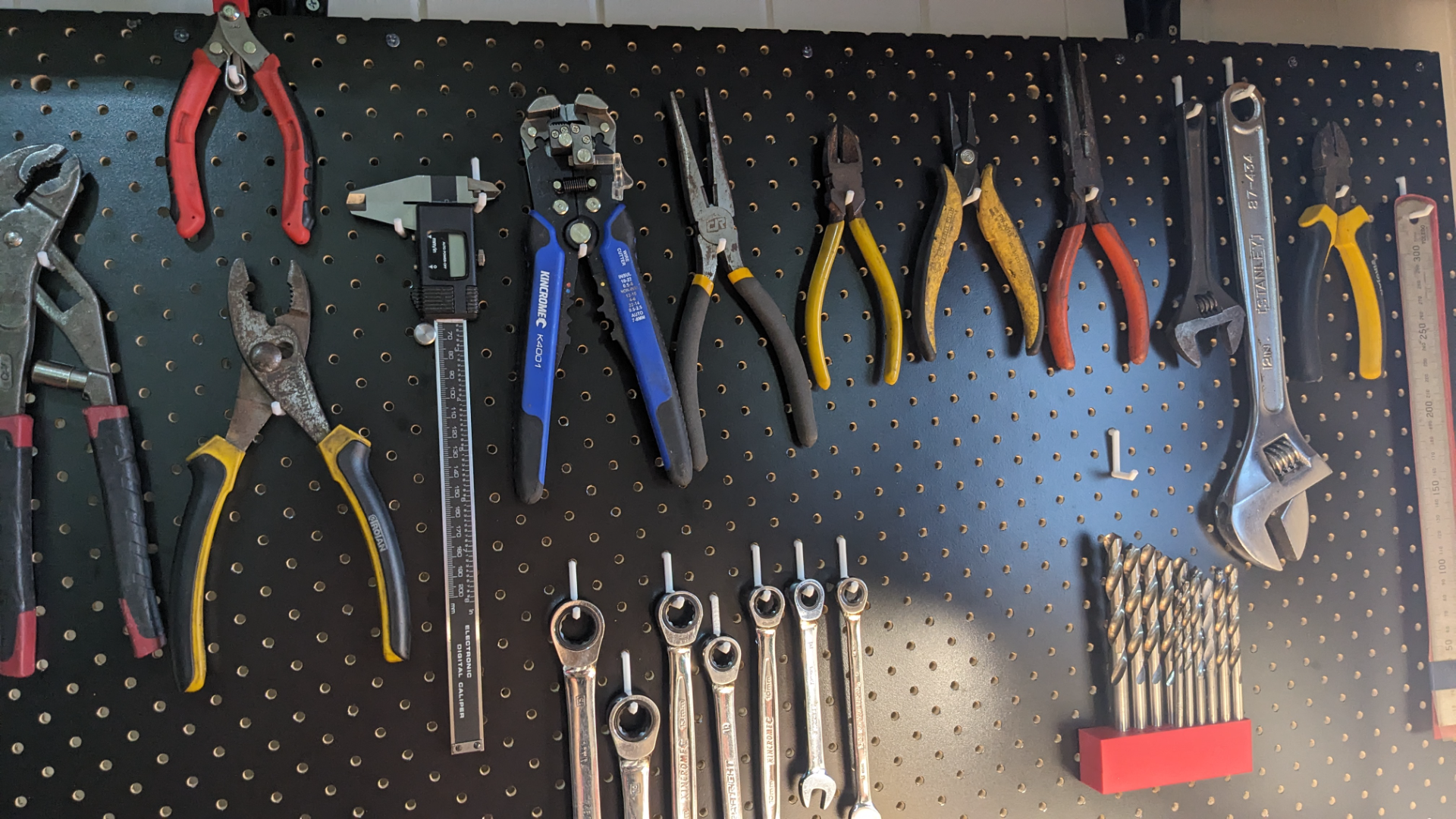 Pegboard Hook Bunnings -'Customwood'