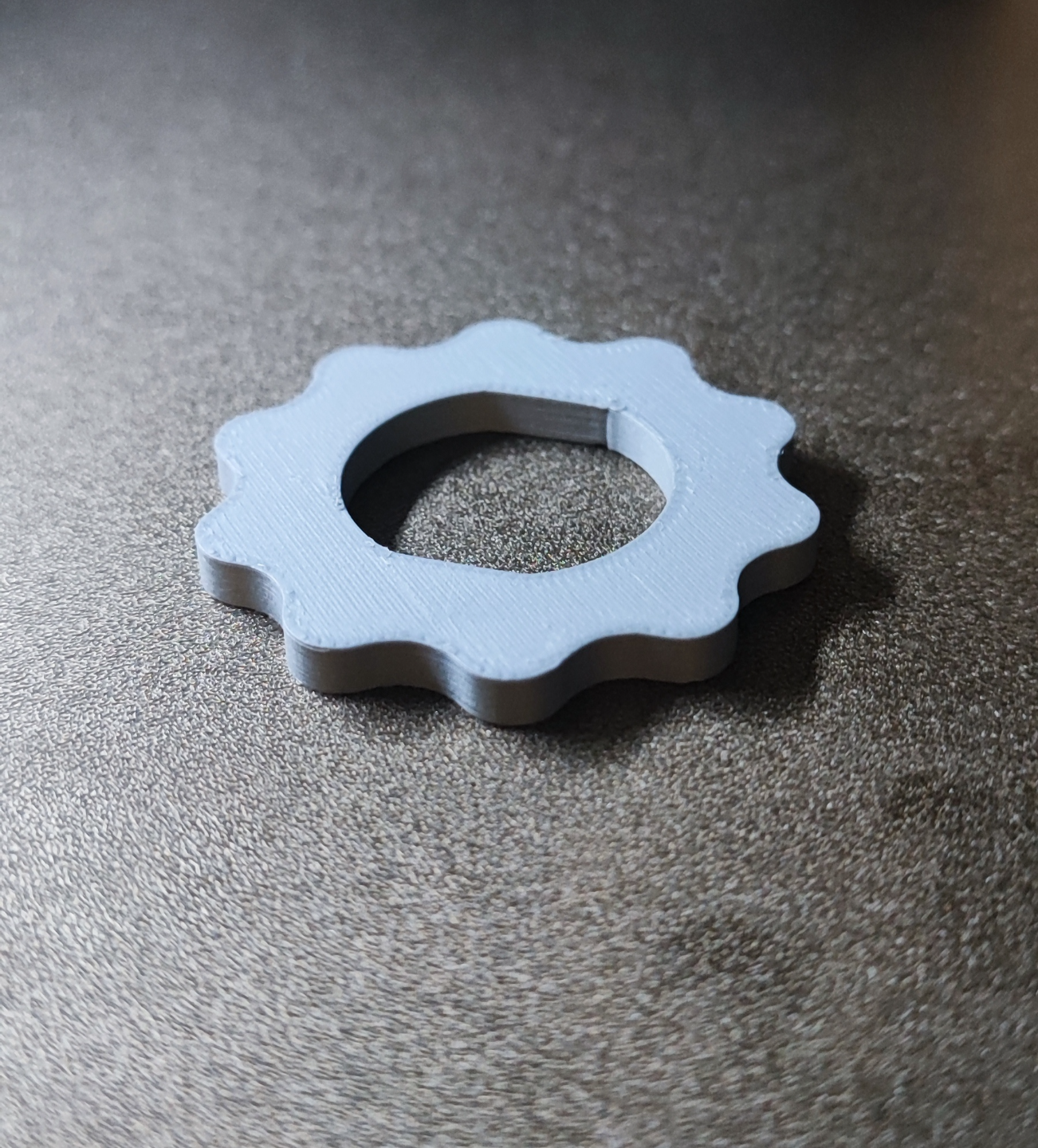Sink faucet aerator key