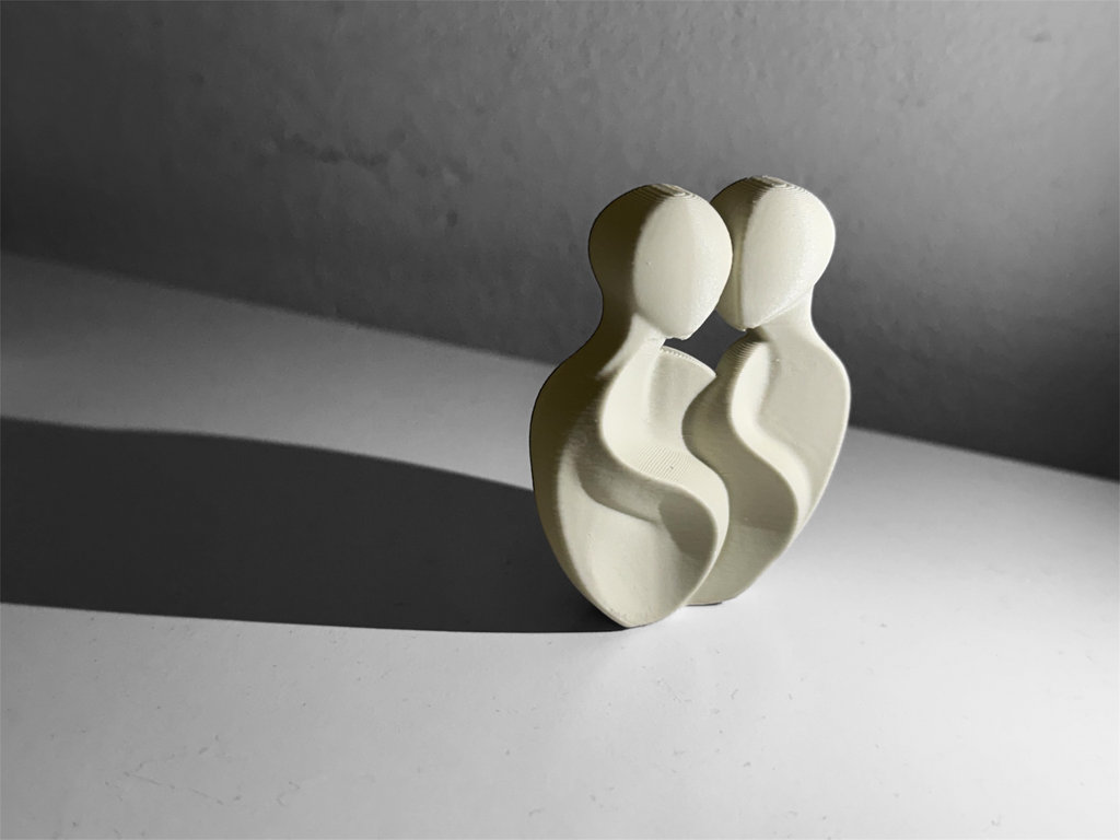 couple scultpture minimalistic Valentines day