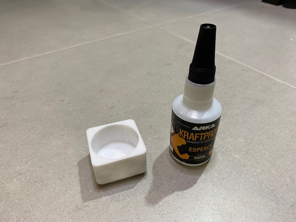 Kraftprotz Glue holder Gridifinity