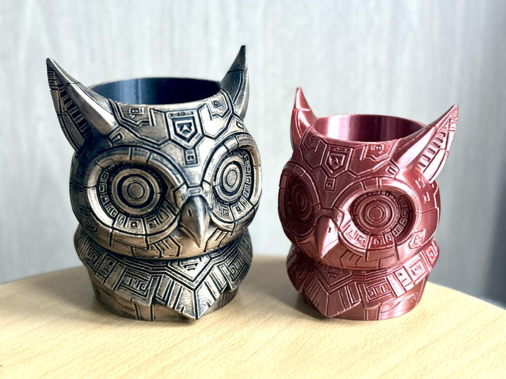 Grindle–Cyberpunk Owl of Creativity-Commercial use
