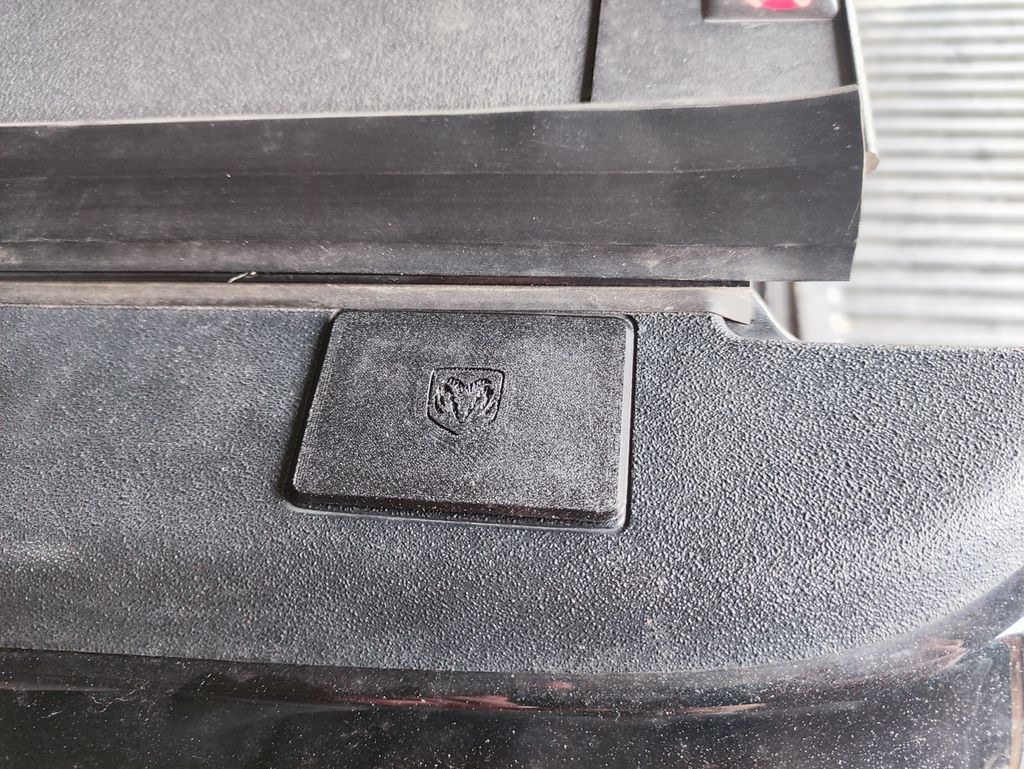 RAM1500StakeholeCover