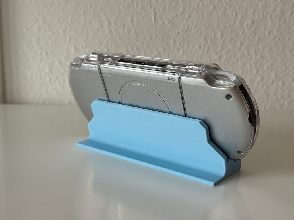 PSP Slim Stand (3000) – Fits Clear Shell Case