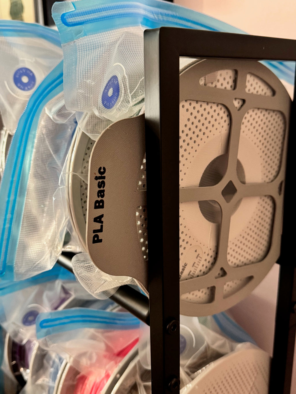 Customisable Filament Divider