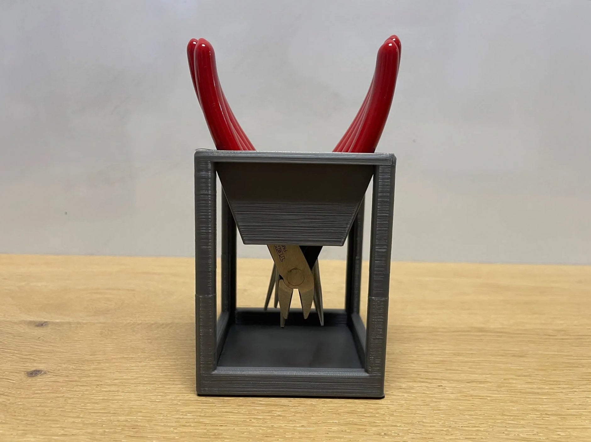 Tabletop Mini Pliers Rack
