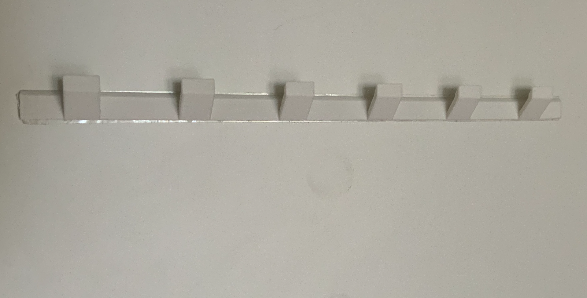 Watch rack / hanger