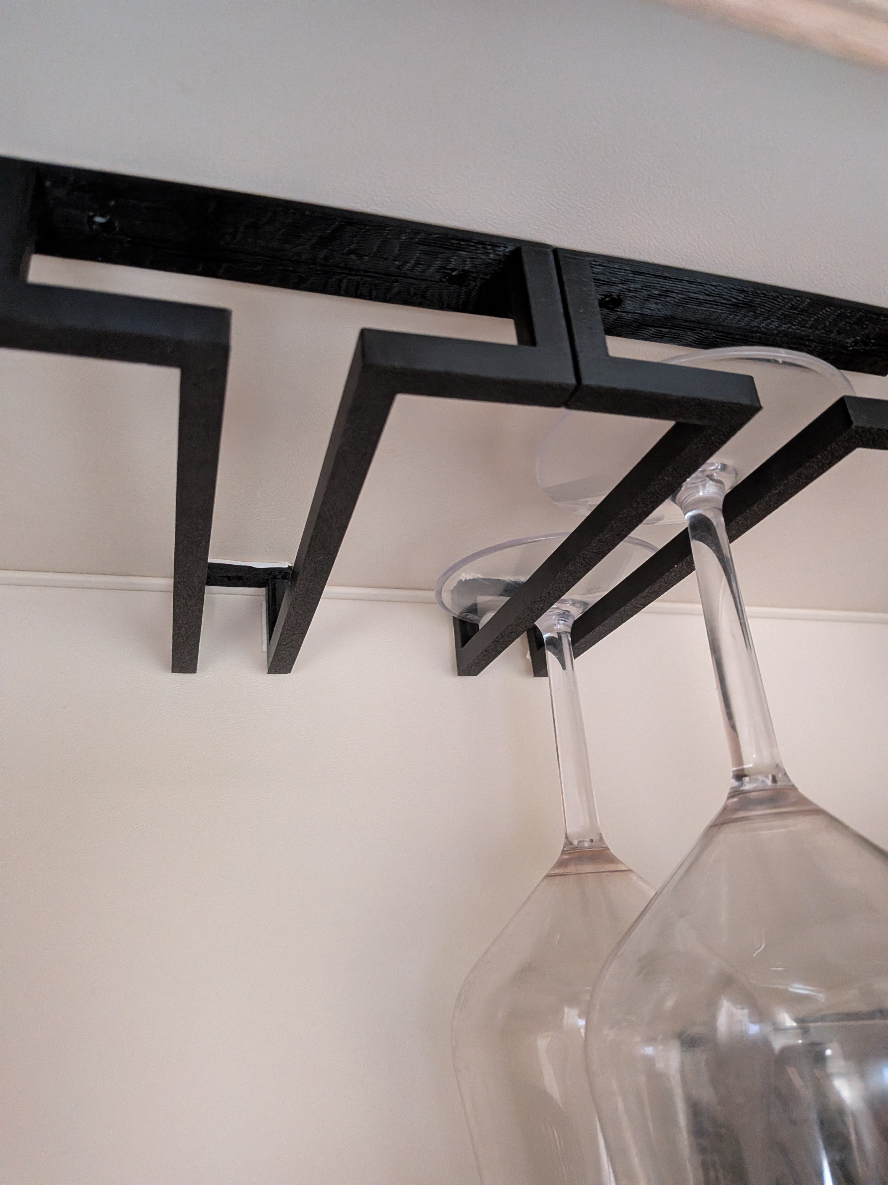 wine glass holder