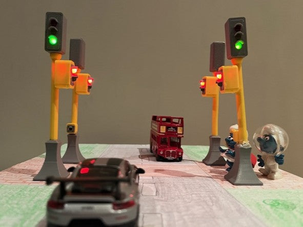 Intersection Traffic Lights