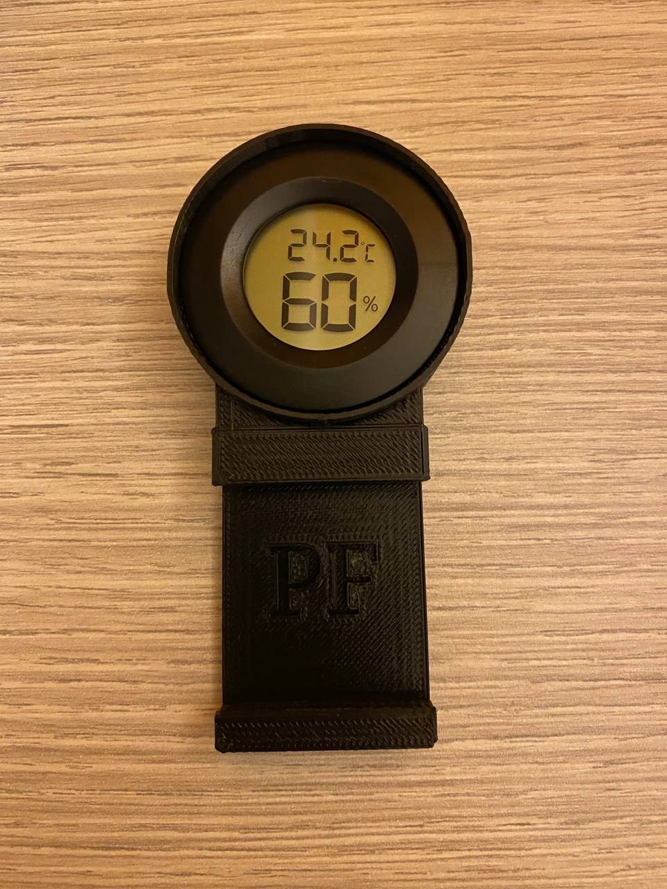 Round Hygrometer thermometer bracket for prusa i3 mrk3