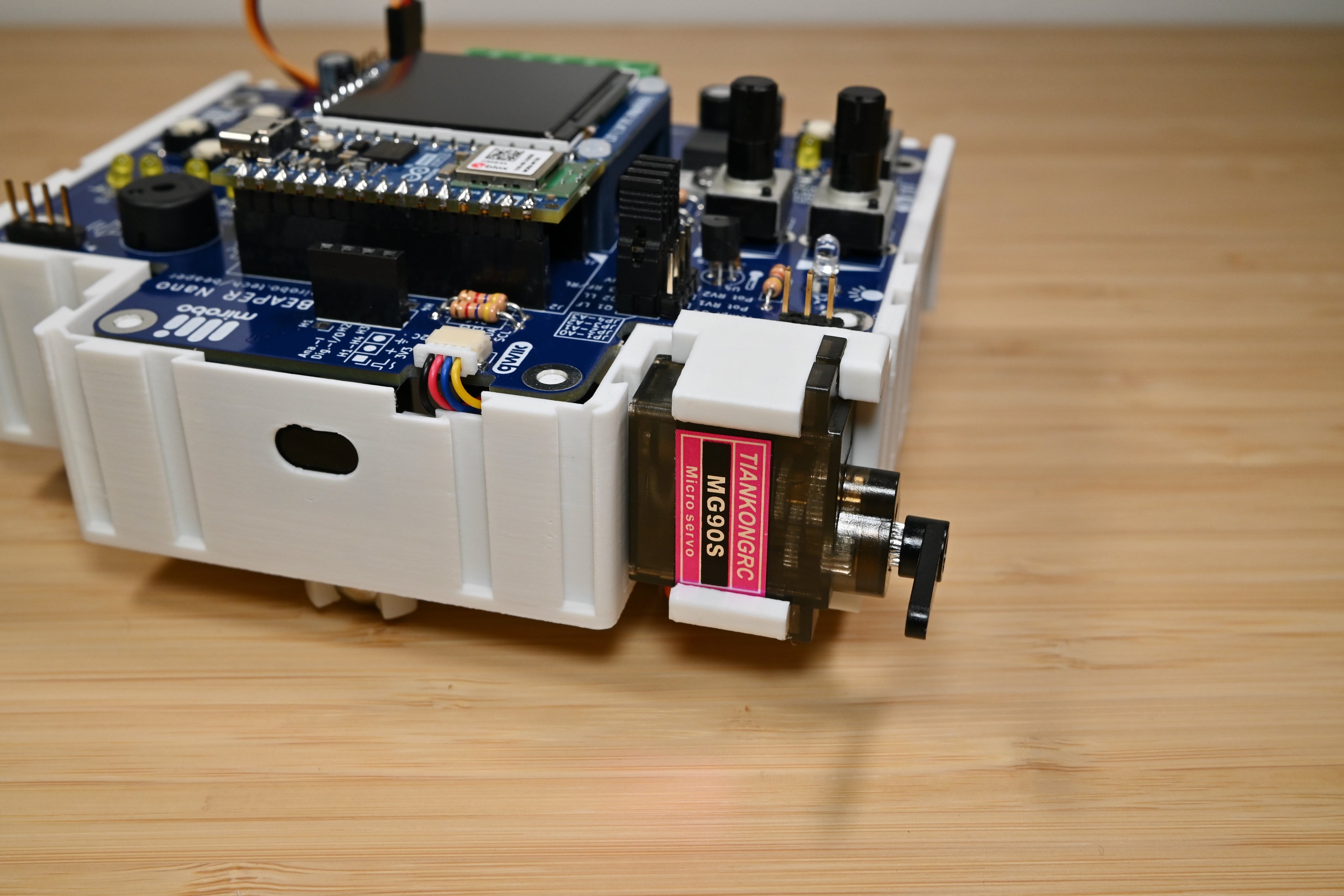 BEAPER Bot MG90S Horizontal Servo Holder