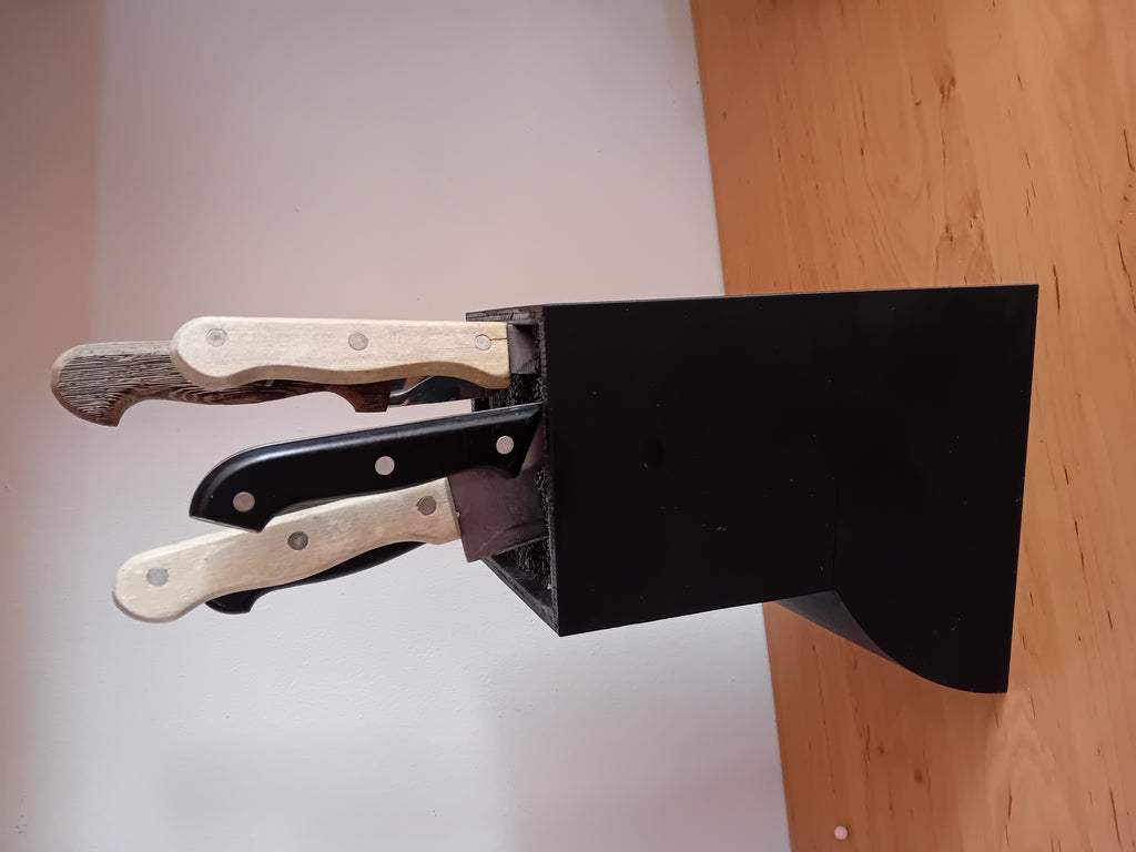 Knife Holder