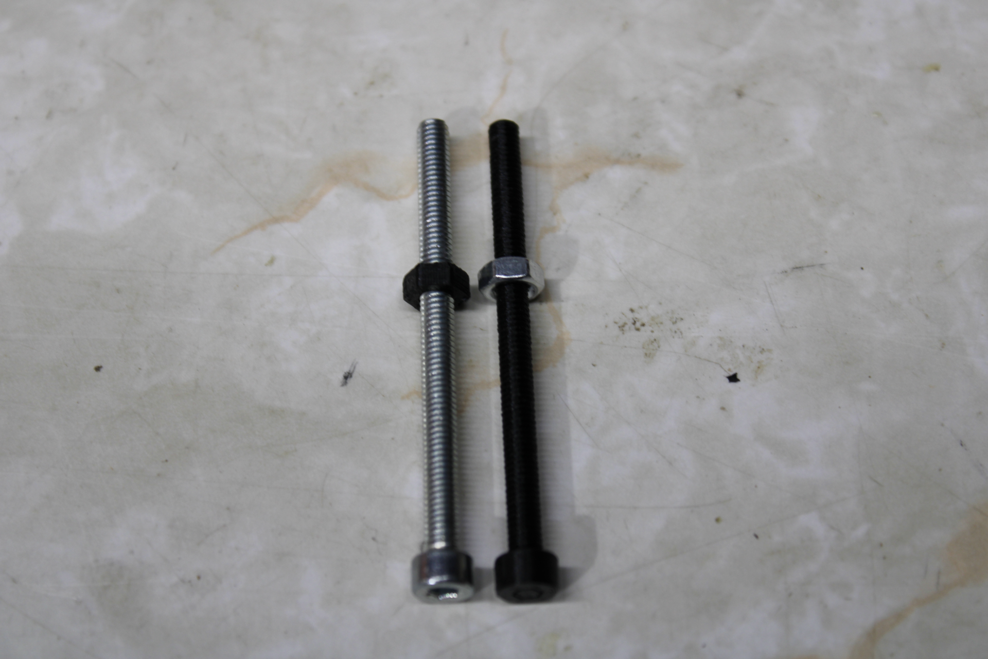 Working M4 Screws and Nut