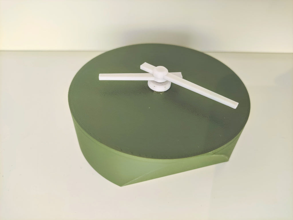 Modern Minimalistic Analogue Clock