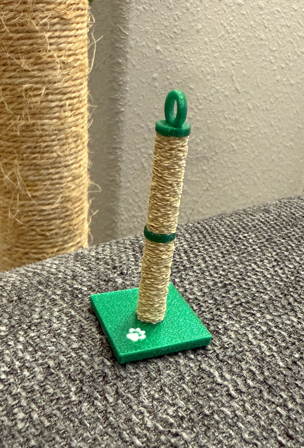 Cat Scratching Post Ornament