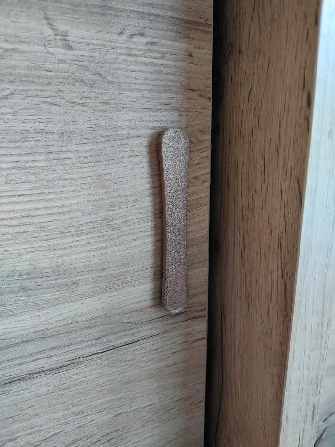 Sliding door handle