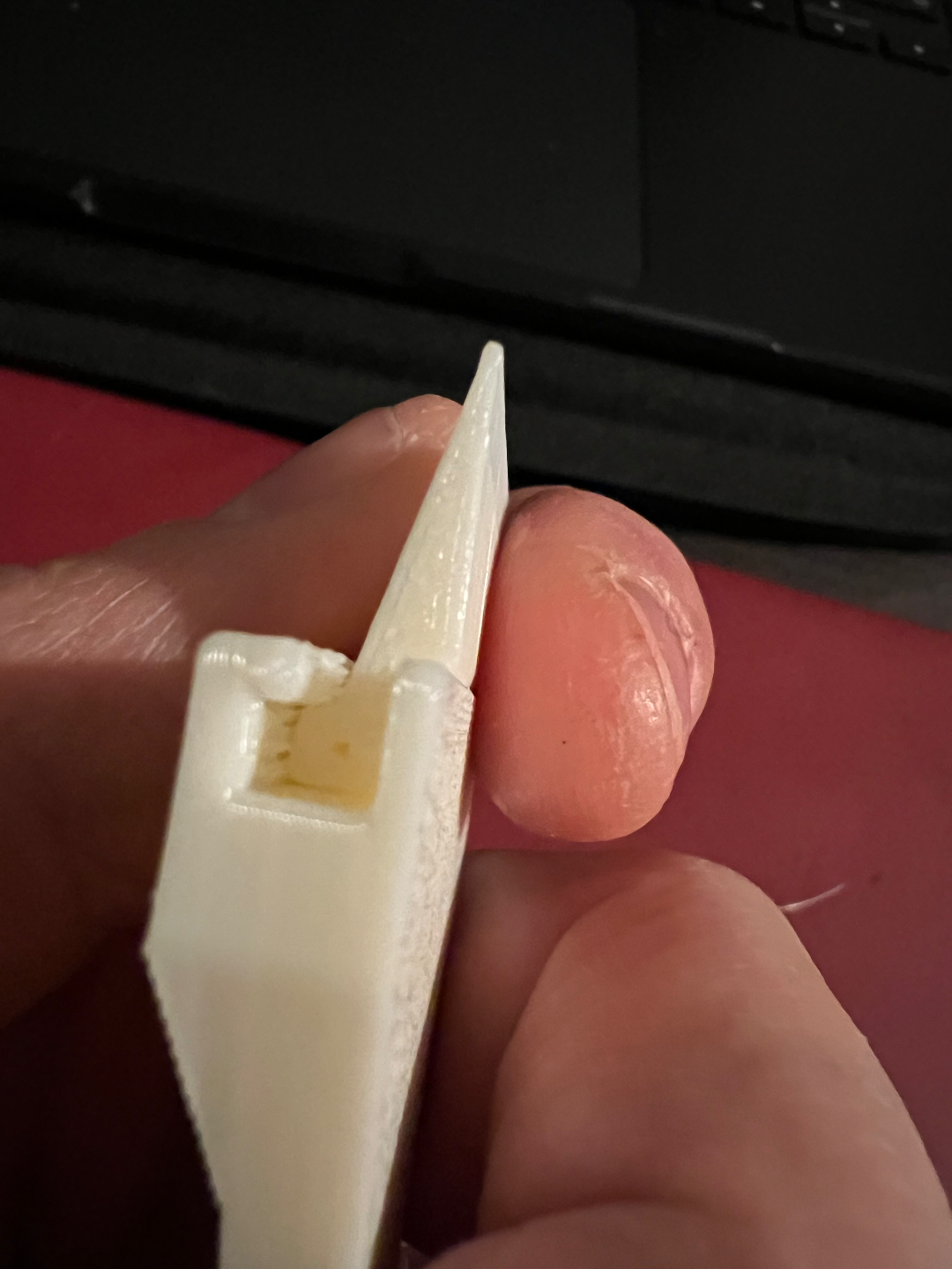 Rechargeable Bed Scraper