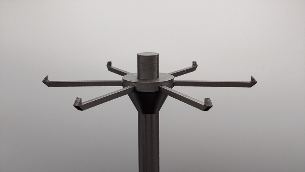 Spinning Keychain Display Wider Base.