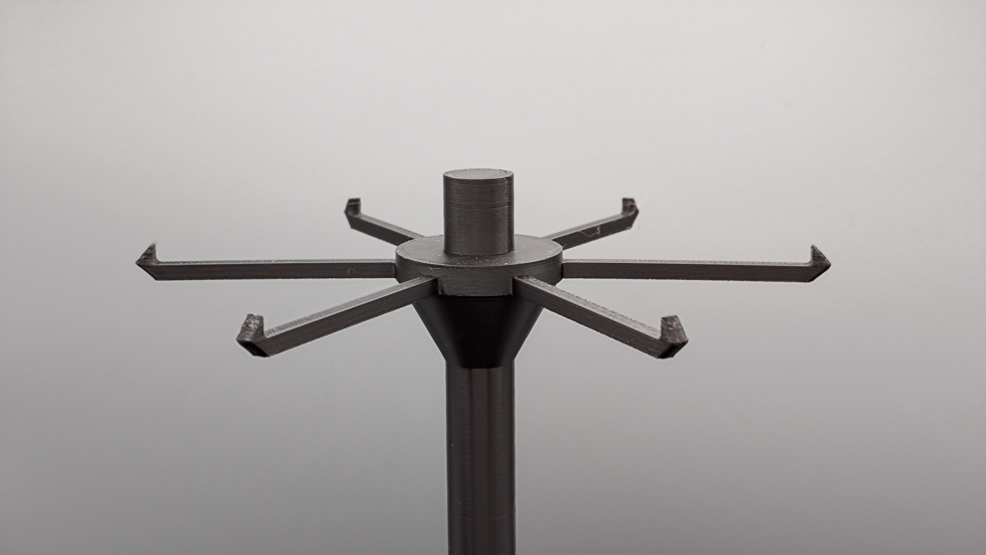 Spinning Keychain Display Wider Base.