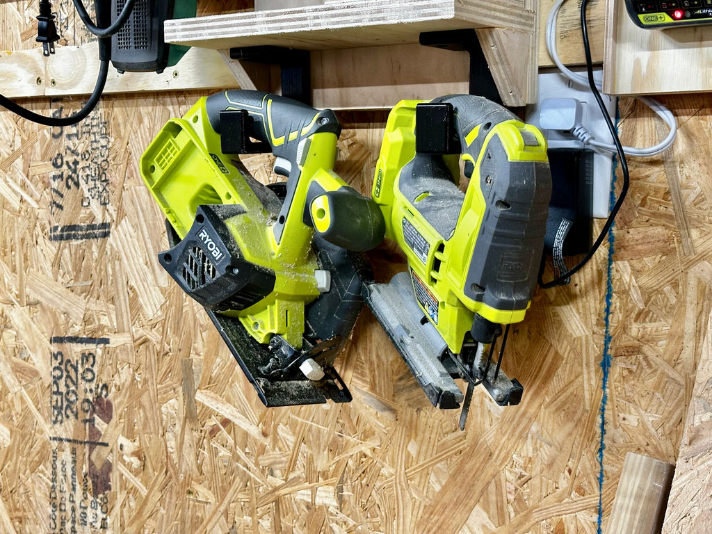 Undermount Hook