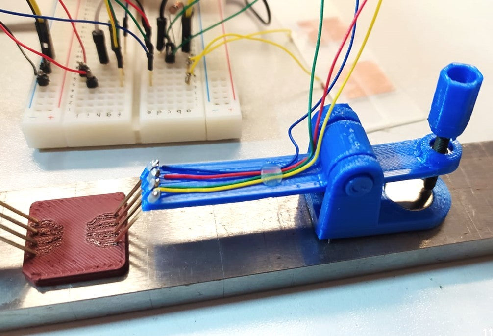 Electrical probe (magnetic)