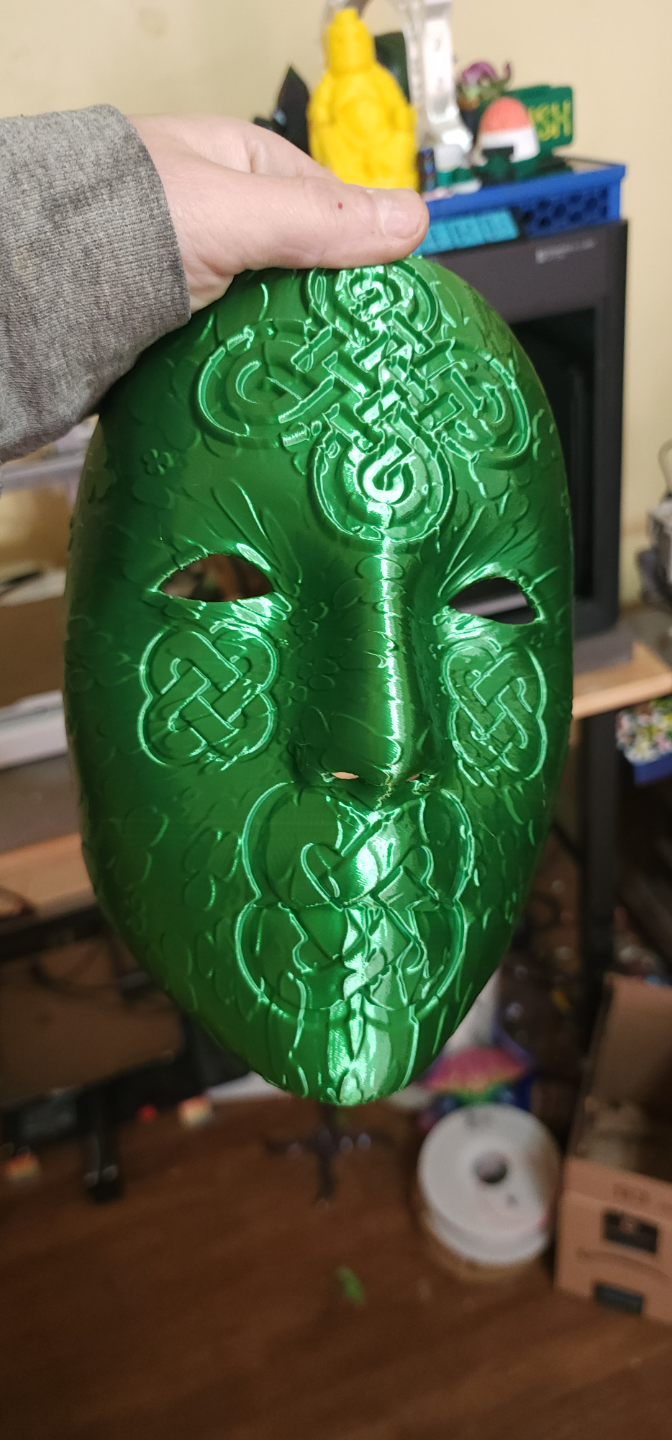 Celtic Clover Mask