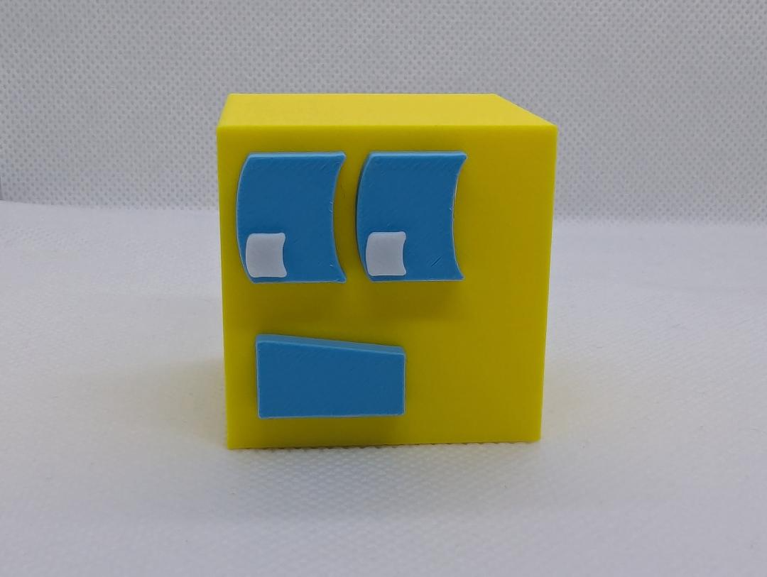 Geometry Dash Cube of Aaah Yellow w/blue