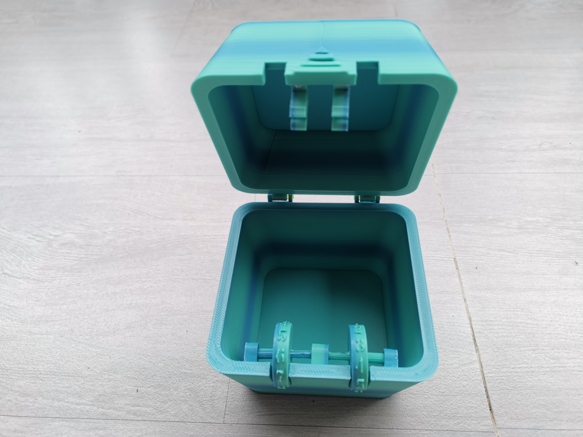 LOCK BOX