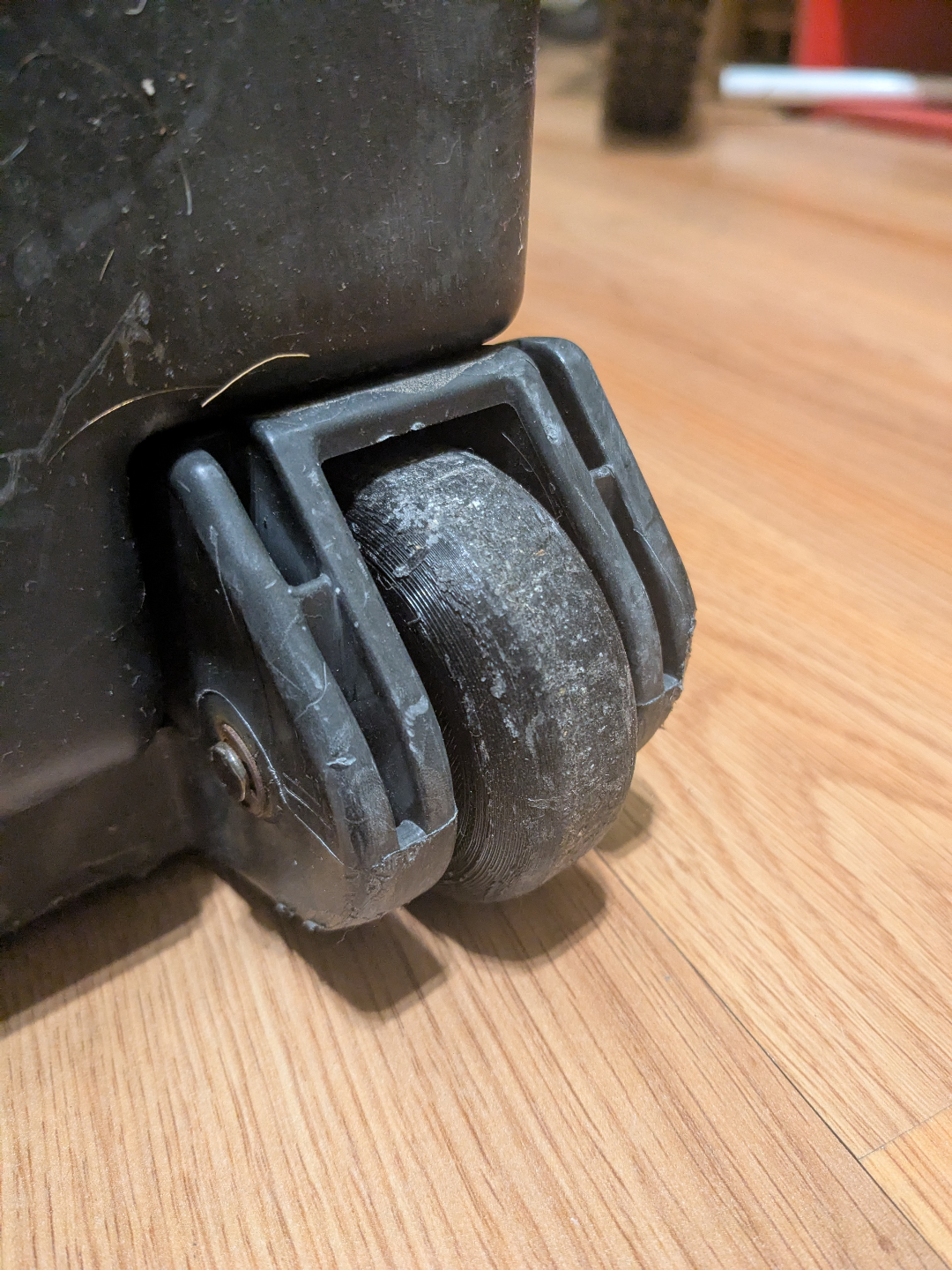 Pelican Case Wheel (Stormcase IM2720)