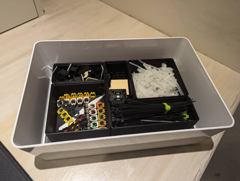 Gridfinity 3x5 insert for IKEA KUGGIS 18x26cm box