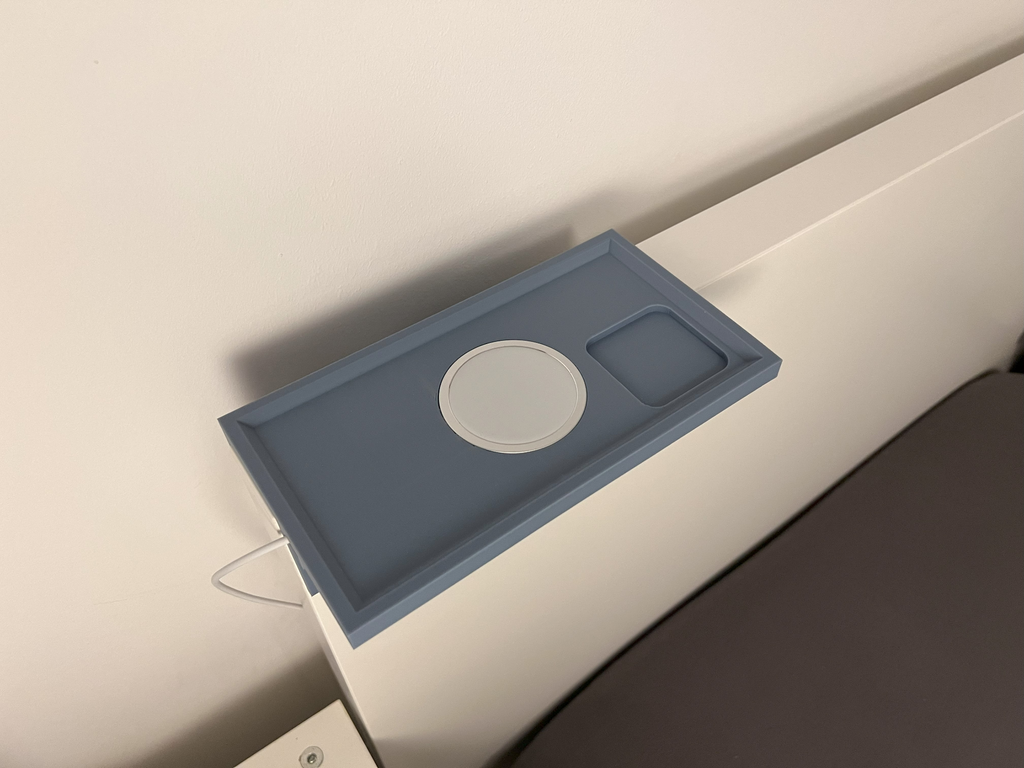 IKEA MALM BED IPHONE PRO MAX WITH Apple Charger