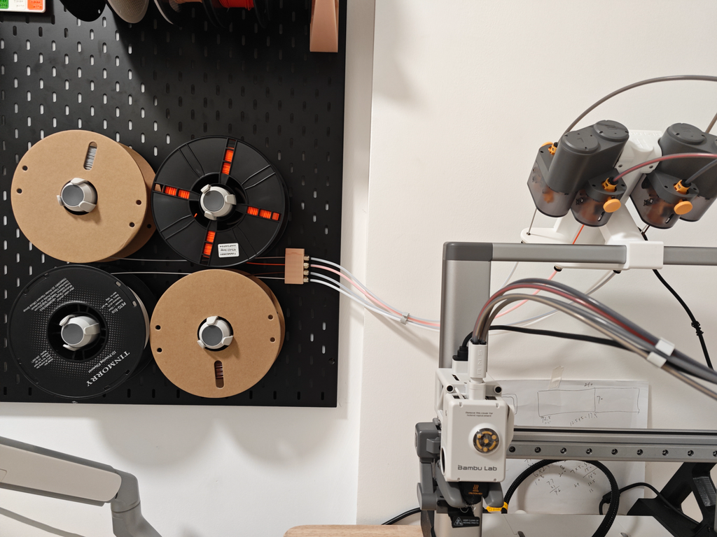 AMS Lite Spool Holder 洞洞板