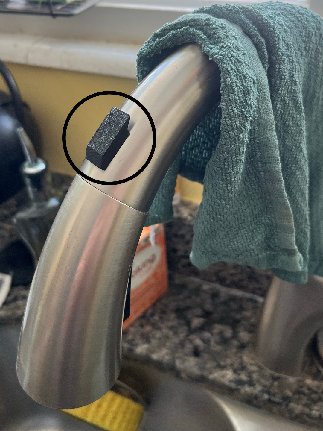 Washcloth retainer
