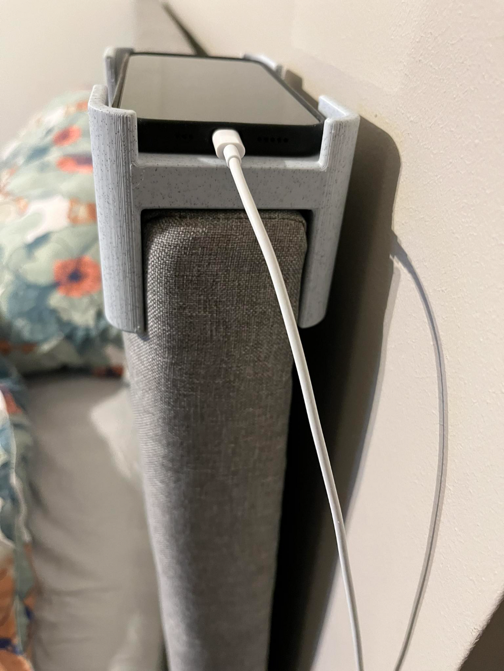 Phoner holder for a 60mm bedrest