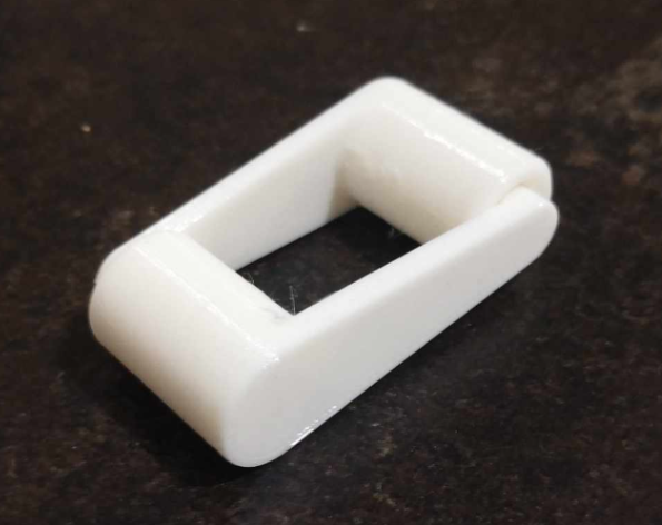 Simple notebook stand with lock in feature