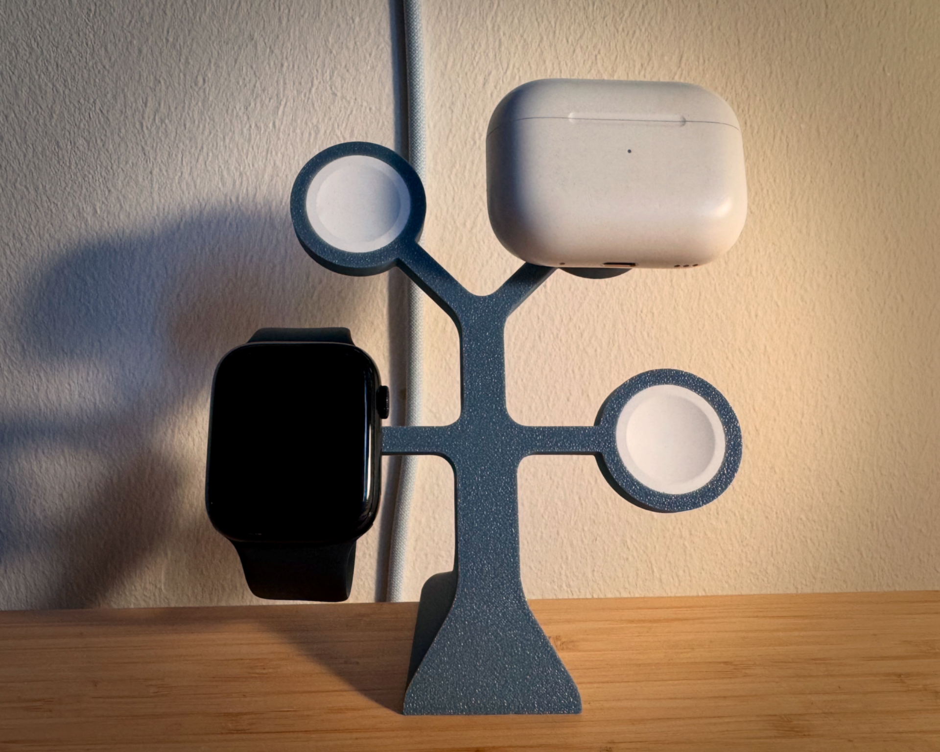 AppleWatch Tree Charger for 4 watches