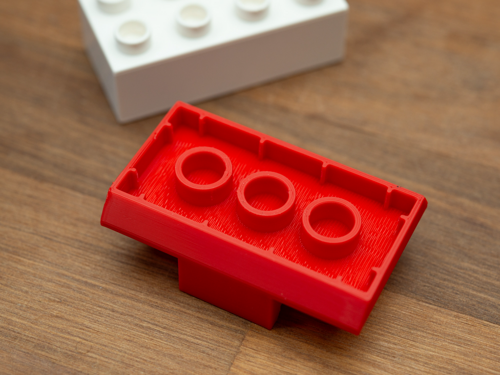 Duplo to Brio/LILLABO converter brick