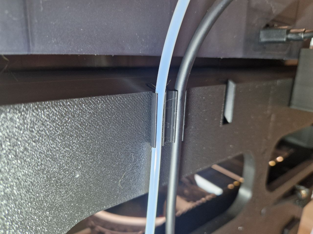 AMS cables organizer clip for V2 Riser