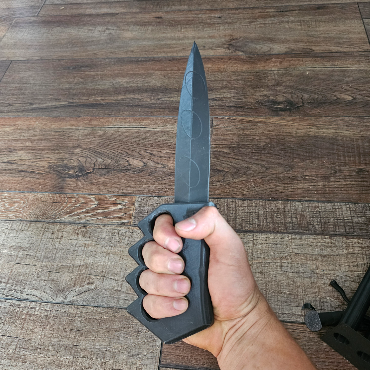 Brass Knuckle Blade