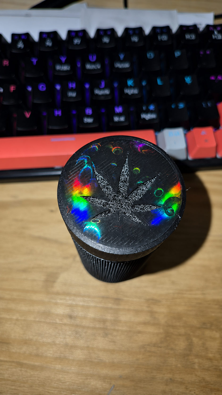 Pocket Capsule – Compact Screw-Anti-Stress