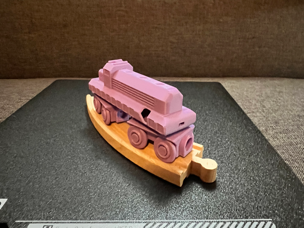 Toy Train w/ integrated Whistle (brio compatible)