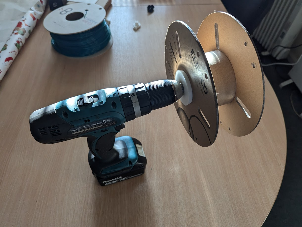 Simple Spool Winder - M8 Bolt - 47-58 Spool ID