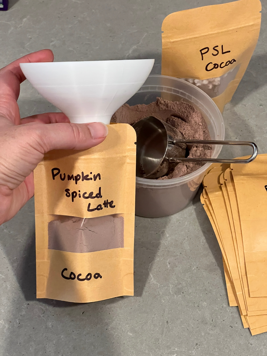 Spice funnel (1 inch spout)