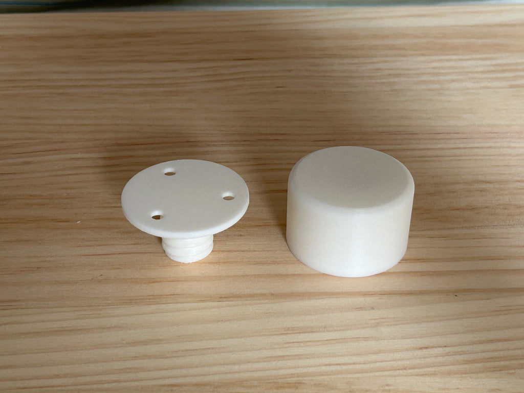 Adjustable furniture leg